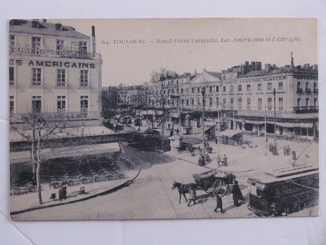 Carte postale ancienne du rond-point Lafayette, le café des Américains